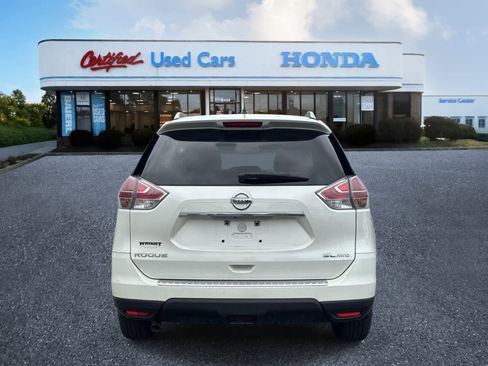 Used 2015 Nissan Rogue SL w/ SL Premium Package AWD/4WD image 4