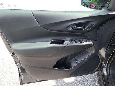 Used 2020 Chevrolet Equinox LT AWD/4WD image 12