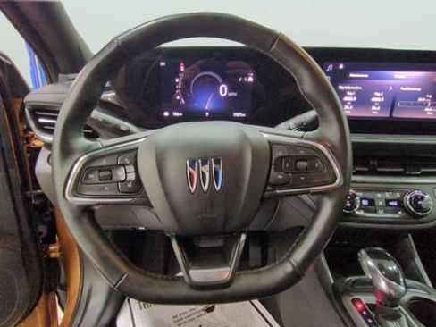 Used 2024 Buick Envista Preferred w/ Convenience I Package FWD image 16
