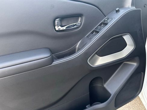 New 2026 Nissan Frontier SV w/ SV Convenience Package image 20