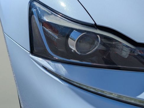 Used 2019 Lexus IS 300 F Sport w/ F Sport Package image 20