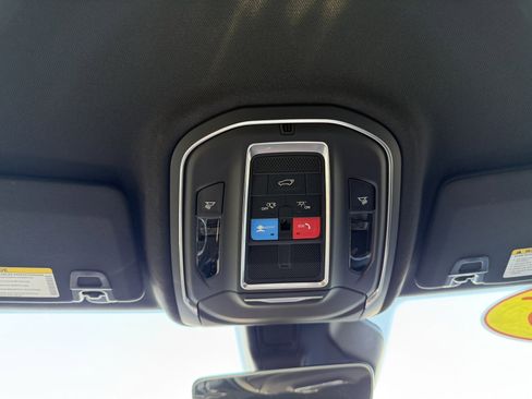 New 2026 Jeep Grand Cherokee Altitude AWD/4WD image 25