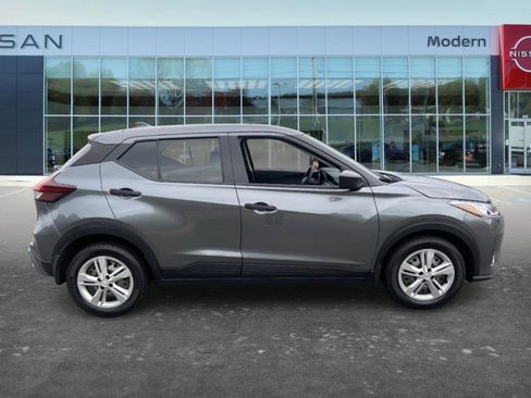 Used 2024 Nissan Kicks S FWD image 4