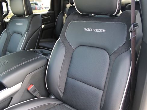 New 2026 RAM 1500 Laramie w/ Night Edition AWD/4WD image 17