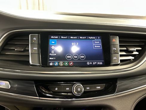 Used 2023 Buick Enclave Essence w/ Experience Buick Package image 17