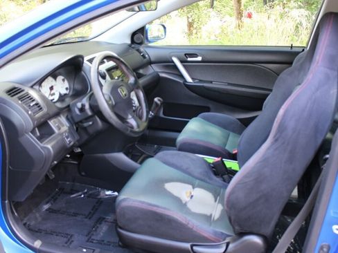 Used 2005 Honda Civic Si image 10