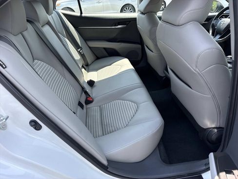 Used 2024 Toyota Camry SE w/ Convenience Package FWD image 26