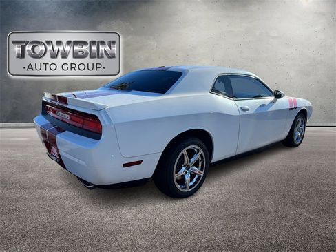 Used 2013 Dodge Challenger R/T Plus image 4