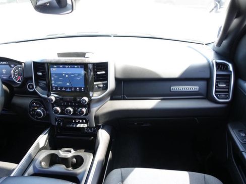 Used 2022 RAM 1500 Big Horn AWD/4WD image 41