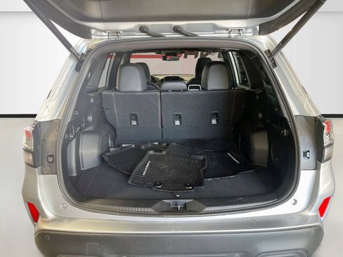 Used 2025 Subaru Forester Limited AWD/4WD image 28