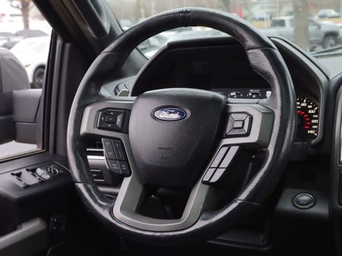 Used 2018 Ford F150 Raptor w/ Equipment Group 802A Luxury image 17