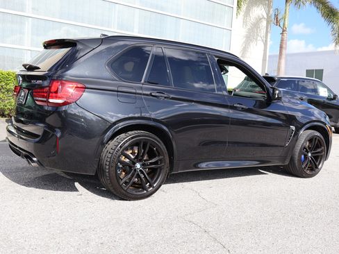 Used 2017 BMW X5 M AWD/4WD image 9