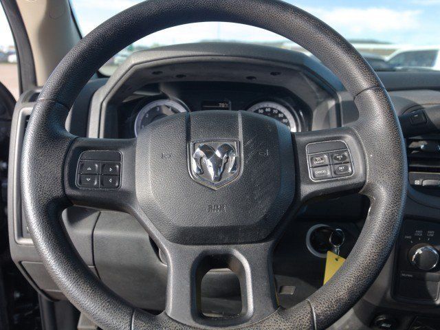 Used 2015 RAM 1500 Express AWD/4WD image 18