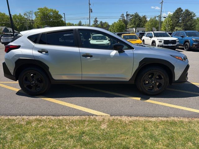Used 2024 Subaru Crosstrek 2.0i AWD/4WD image 4