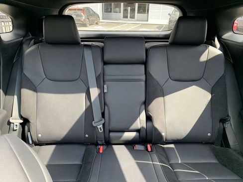Used 2024 Lexus RX 500h F Sport w/ Convenience Package AWD/4WD image 32