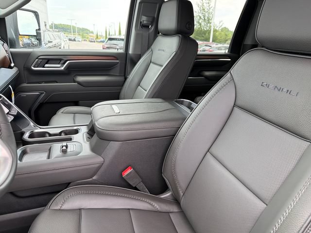 New 2026 GMC Sierra 2500 Denali w/ Denali Reserve Package AWD/4WD image 19