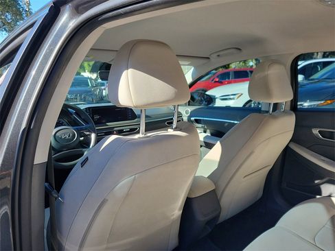 Used 2023 Hyundai Sonata SEL w/ Cargo Package image 11