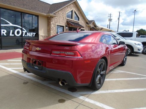 Used 2015 Chevrolet Camaro LT w/ RS Package RWD image 8