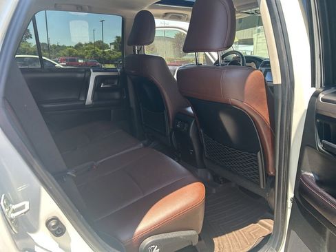 Used 2017 Toyota 4Runner Limited RWD image 31