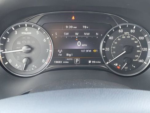 Used 2024 INFINITI QX80 Luxe AWD/4WD image 14