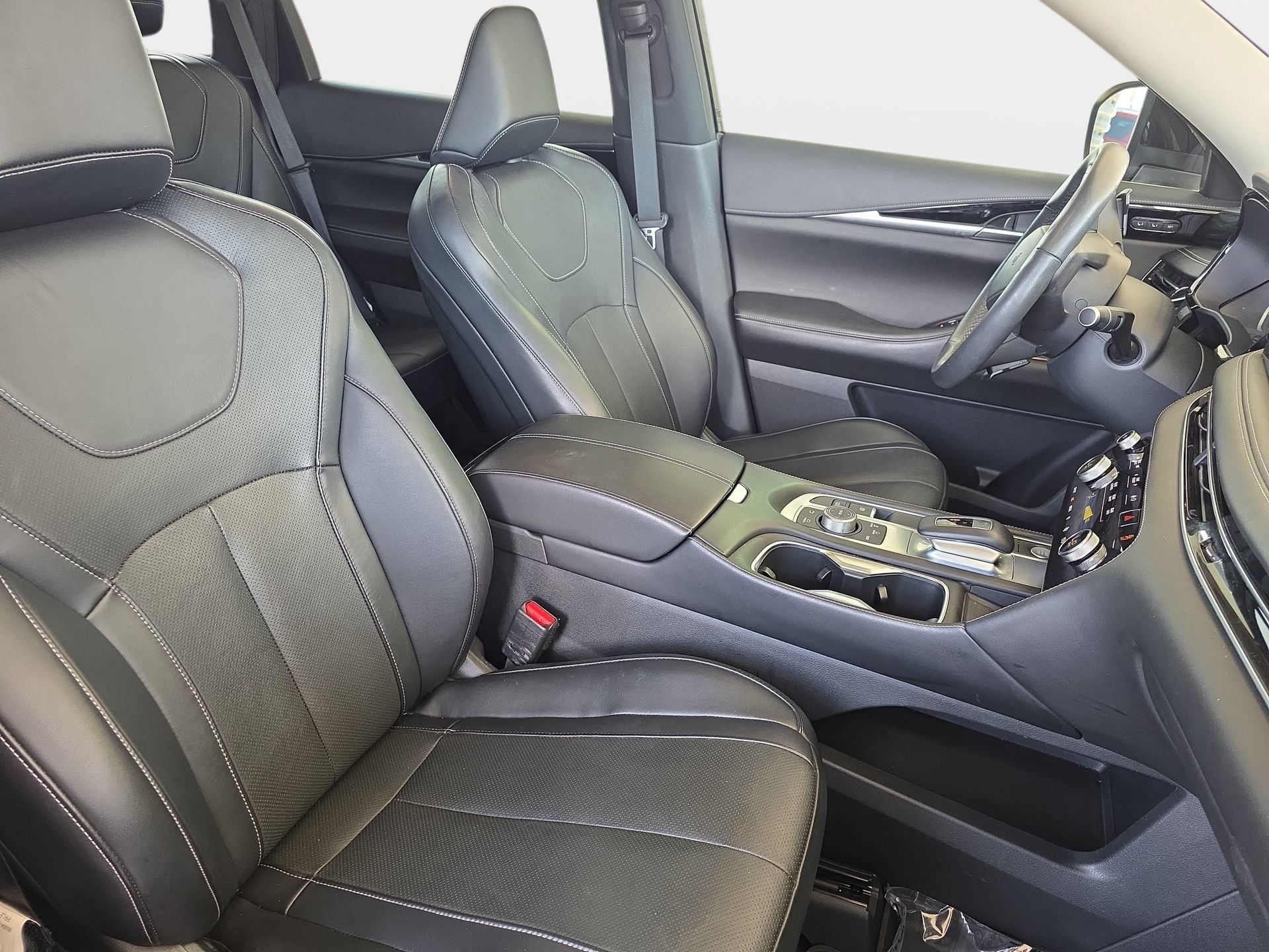 Certified 2023 INFINITI QX60 Pure FWD image 10