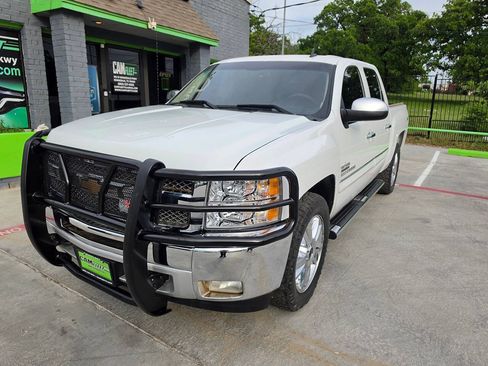 Used 2013 Chevrolet Silverado 1500 LT AWD/4WD image 3