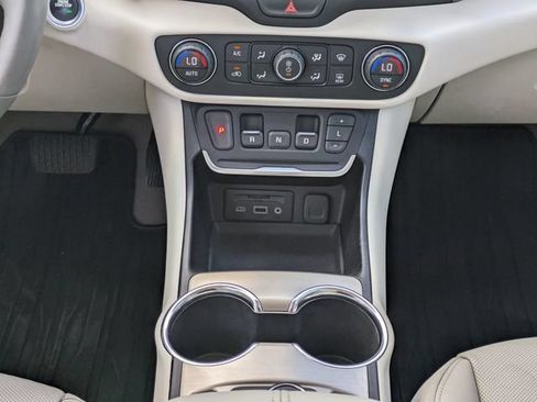 Used 2019 GMC Terrain Denali w/ Driver Alert Package II FWD image 19