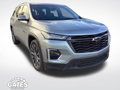 Used 2023 Chevrolet Traverse RS
