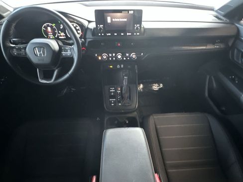 Used 2025 Honda CR-V Sport image 24