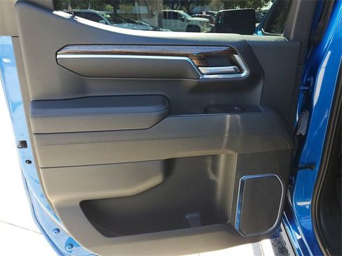 Certified 2023 GMC Sierra 1500 Elevation w/ LPO, Elevation Black Package image 16