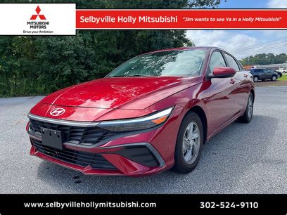 Used 2024 Hyundai Elantra SE