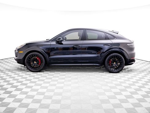 Certified 2023 Porsche Cayenne GTS AWD/4WD image 2