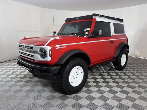 Certified 2022 Ford Bronco Wildtrak image 3