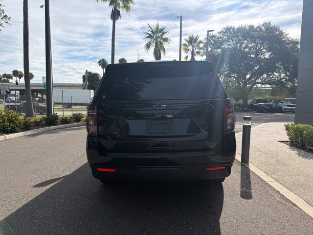 Used 2023 Chevrolet Tahoe Z71 w/ Luxury Package AWD/4WD image 4