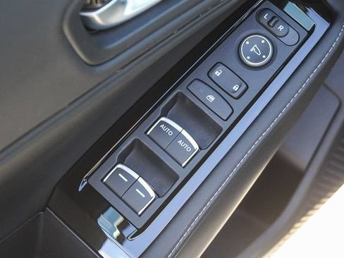 Used 2025 Honda Accord Touring image 28