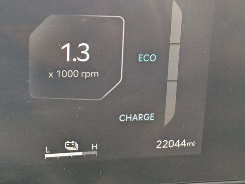 Used 2025 Kia Carnival SX image 16