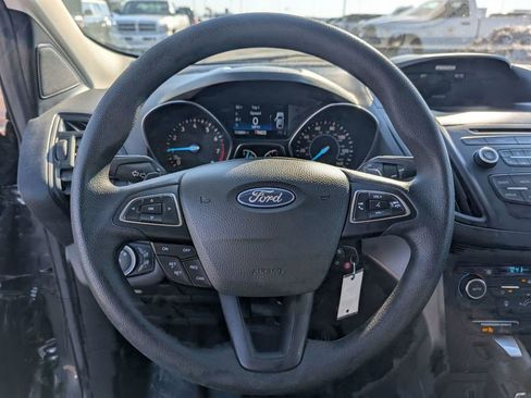 Used 2017 Ford Escape SE image 26