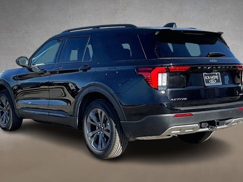New 2026 Ford Explorer Active w/ Active Comfort Package AWD/4WD image 3
