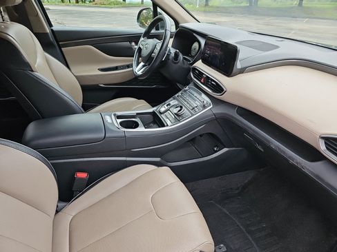 Used 2022 Hyundai Santa Fe SEL w/ Convenience + Premium Package AWD/4WD image 11