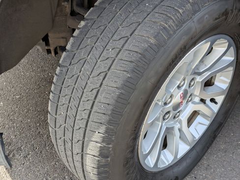 Used 2019 GMC Yukon XL SLT image 49