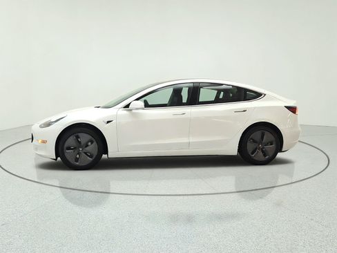 Used 2020 Tesla Model 3 Standard Range Plus RWD image 8