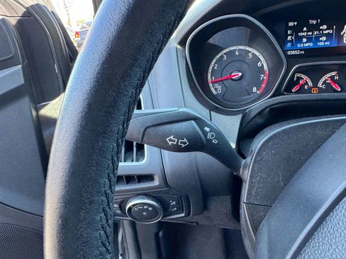 Used 2017 Ford Focus ST image 14