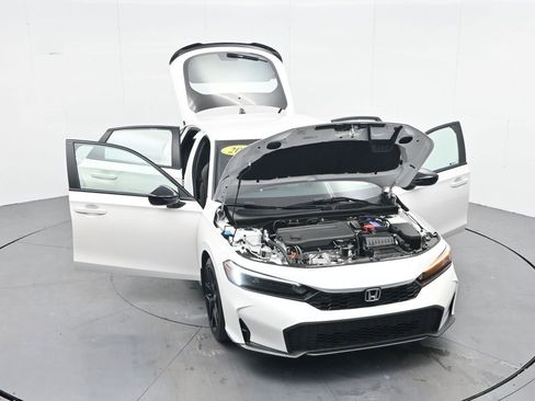Used 2025 Honda Civic Sport image 40