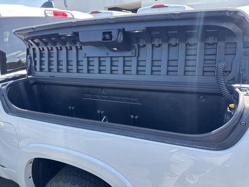 Used 2025 RAM 1500 Limited AWD/4WD image 36