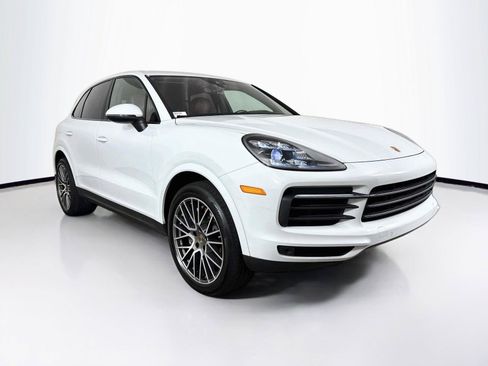 Used 2023 Porsche Cayenne Platinum Edition AWD/4WD image 7