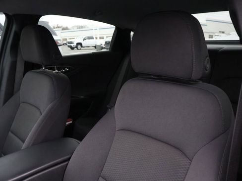 Certified 2025 Chevrolet Malibu RS w/ LPO, Floor Liner Package image 13