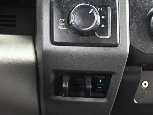 Used 2019 Ford F250 XL w/ Power Equipment Group image 22