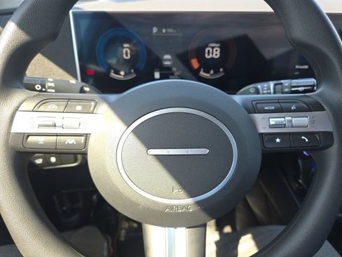 Used 2025 Hyundai Tucson SEL AWD/4WD image 18