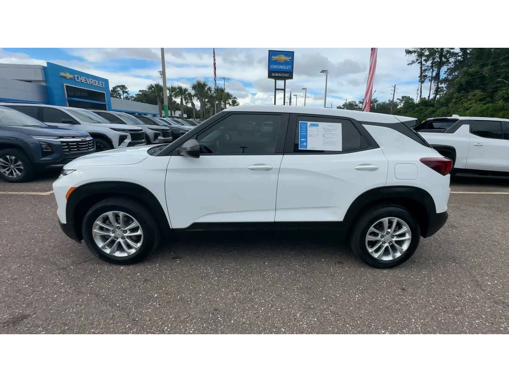 Used 2024 Chevrolet TrailBlazer LS w/ LS Convenience Package FWD image 5