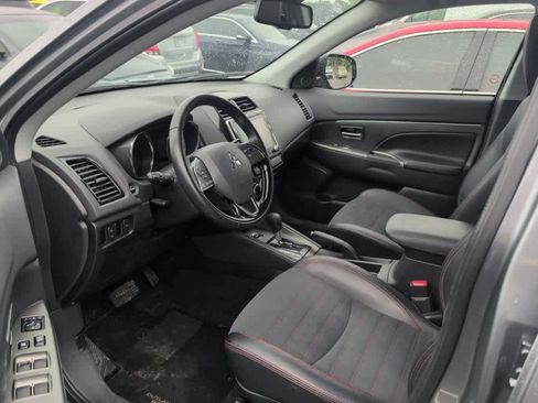 Used 2024 Mitsubishi Outlander Sport SE AWD/4WD image 9